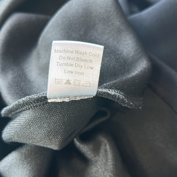 Tuckernuck Black Francoise Mod Mini Dress Shift Crewneck Pockets Long Sleeve M - Picture 12 of 16